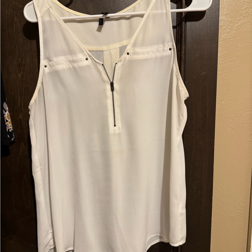 Elegant White Sleeveless Top